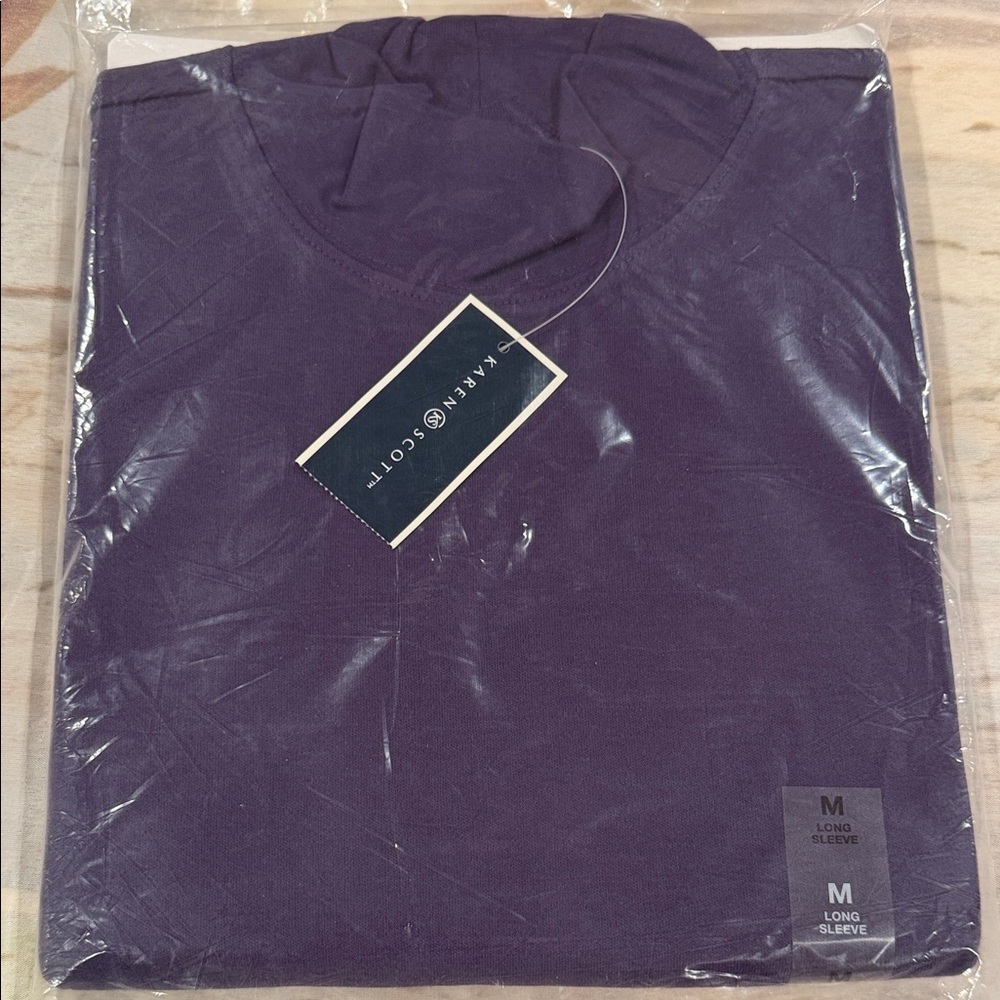 NWT Women’s Turtleneck Long Sleeve Tee in Rich Purple